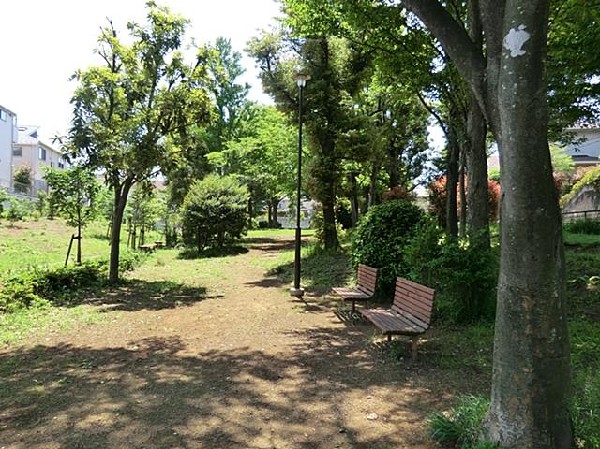 今宿公園(今宿公園まで1400m)