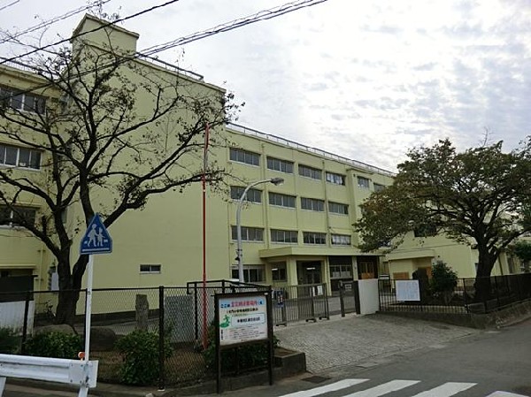 横浜市立大門小学校(横浜市立大門小学校まで650m)