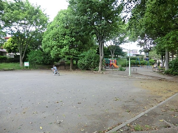 (深谷町えのき公園まで400ｍ)