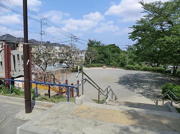 あたご公園(あたご公園まで350m)