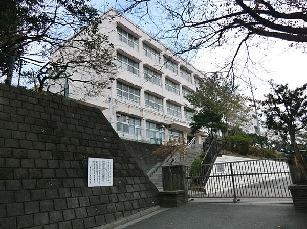 横浜市立川島小学校(横浜市立川島小学校まで1200m)