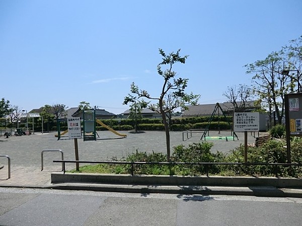 岡村三殿台公園(岡村三殿台公園まで190ｍ)