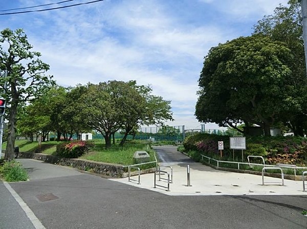 洋光台南公園(洋光台南公園まで240m)