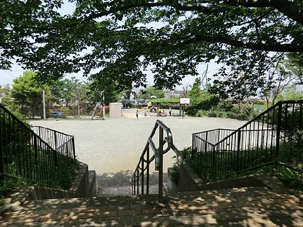 上矢部坂本公園(上矢部坂本公園まで260m 公園近くでお子様も安心して遊べます♪)