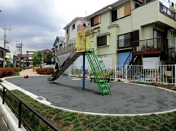 和泉町公園(和泉町公園まで200ｍ)
