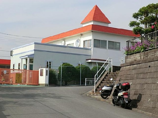 静心幼稚園(静心幼稚園まで1700m)