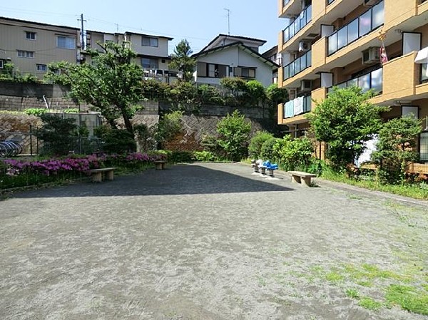 大船やまどり公園(大船やまどり公園まで600m)