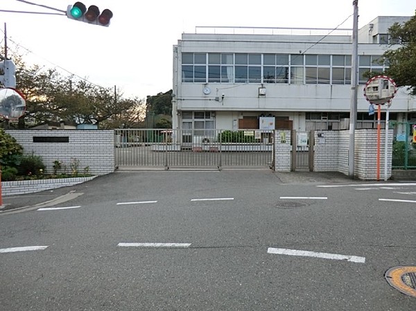 横浜市立瀬ケ崎小学校(横浜市立瀬ケ崎小学校まで1200ｍ)