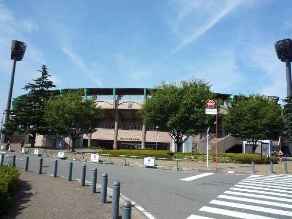 保土ヶ谷公園(保土ヶ谷公園まで2600m)