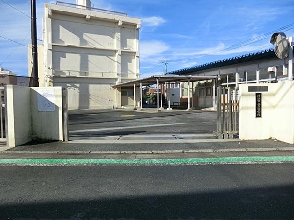 横浜市立原中学校(横浜市立原中学校まで640m)