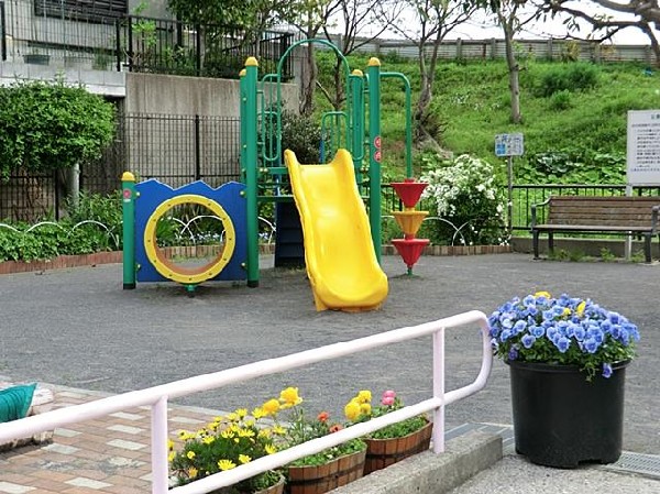菅田第二公園(菅田第二公園まで750m)
