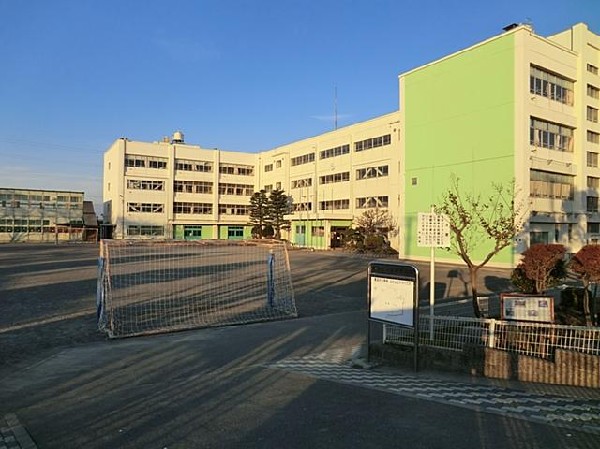 横浜市立東汲沢小学校(横浜市立東汲沢小学校まで700m)