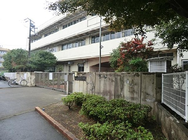 横浜市立西寺尾小学校(横浜市立西寺尾小学校まで440m)