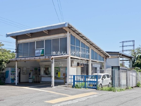 川崎新町駅(南武支線の駅。川崎駅から約15分。周辺は学校や住宅街が広がっています。)