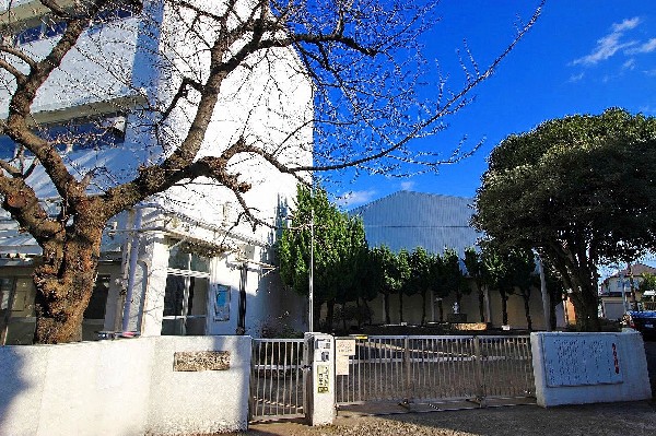 斎藤分小学校(ひびきあう心　かがやく笑顔　ふれあいの丘斎藤分)