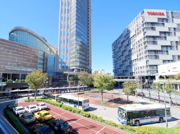 JR川崎駅(ショッピングセンター「ラゾーナ川崎」、映画館・ライブハウス等が集まる「ラ・チッタデッラ」等いつでも楽しめる街。)