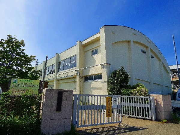 稲城第一中学校(成長の過程でより濃い時間を過ごす3年間。ここで過ごす時間は、お子様にとって、とても大切な思い出となるはずです。)