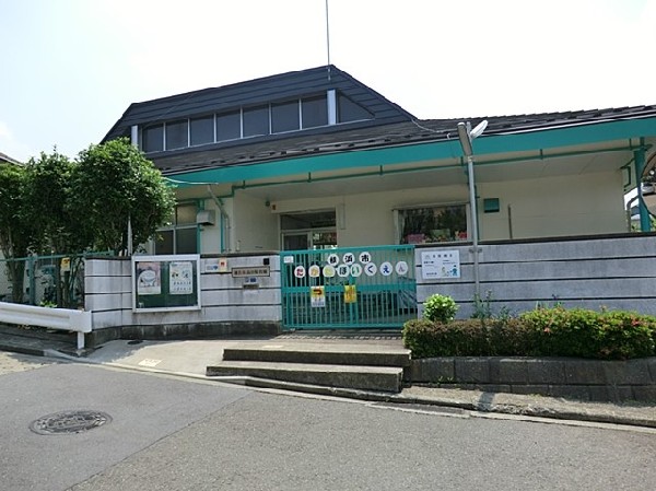 たかた保育園　(認可保育園として、様々な遊びの経験から自ら考え行動し、生きる力の基礎を育てる。)