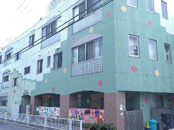 めばえ横浜保育園(天理教の信仰を思考・生活の基盤とし、互いに助け合い、心身ともに健全な子どもに育つ保育を目的とする園。)