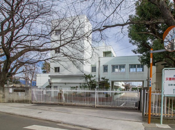 西東京市立田無第一中学校(数年前から西東京市の研究指定校として、さまざまな取り組みを実施している中学校です。)