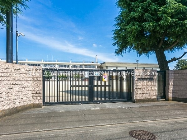 立川市立立川第四中学校