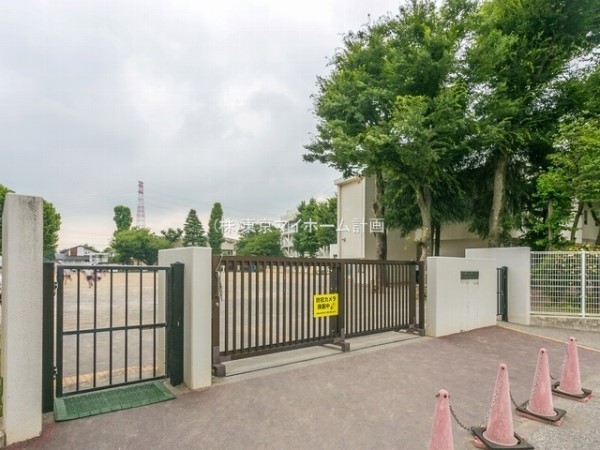府中市立本宿小学校