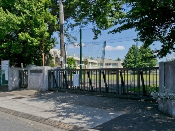 清瀬市立芝山小学校
