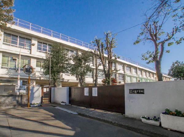 小平市立上水中学校