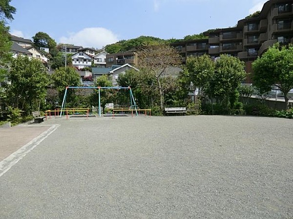 玉縄二丁目公園(玉縄二丁目公園まで1200m 公園近くでお子様も安心して遊べます♪)