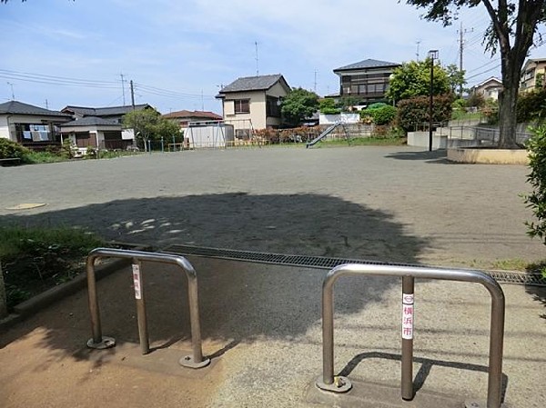 汲沢町公園(汲沢町公園まで650m 公園近くでお子様も安心して遊べます♪)