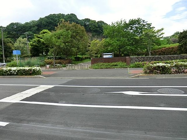 長浜公園(長浜公園まで400m)