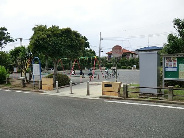 東野第三公園(東野第三公園まで800m)