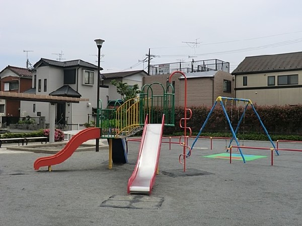 和泉町十三本公園(和泉町十三本公園まで150ｍ)