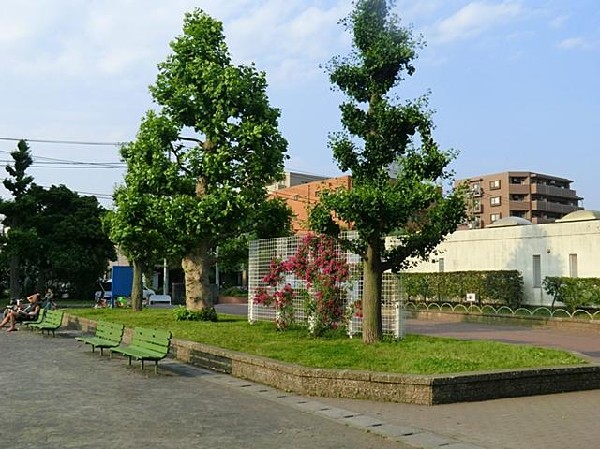 潮田公園(潮田公園まで600m 公園近くでお子様も安心して遊べます♪)