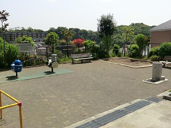 玉縄こいぬ公園(玉縄こいぬ公園まで1900m)