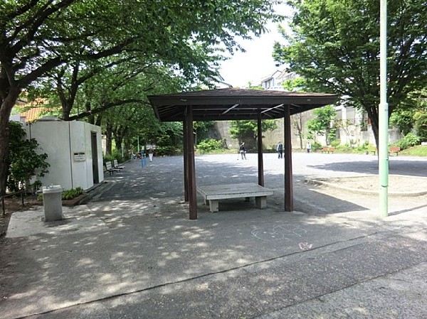 別所中里台公園