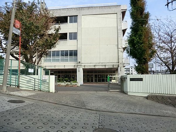 横浜市立善部小学校(横浜市立善部小学校まで650m)