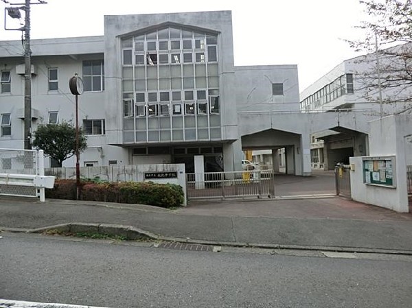横浜市立上白根北中学校(横浜市立上白根北中学校まで400m)