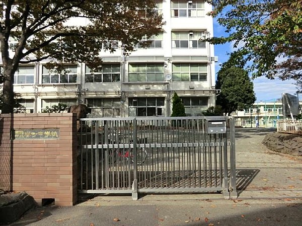 横浜市立樽町中学校(横浜市立樽町中学校まで2080m)
