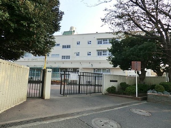 横浜市立中田中学校(横浜市立中田中学校まで1400m)