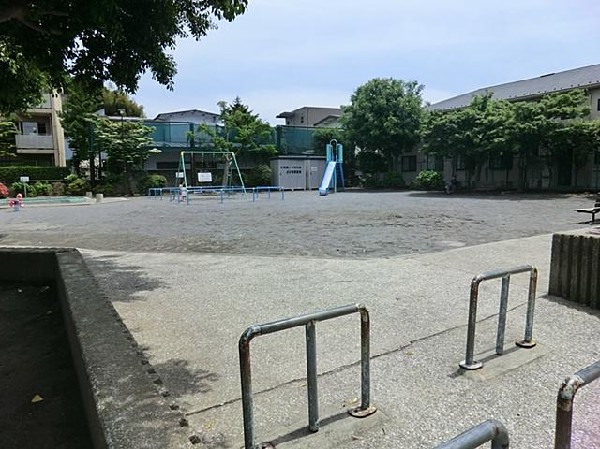 大岡三丁目公園(大岡三丁目公園まで280m)