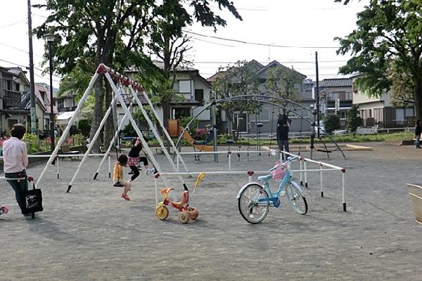 峰岡公園(峰岡公園まで450m)