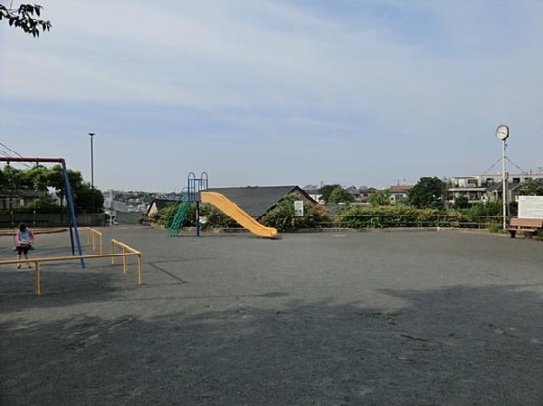 みらいの見える丘公園(みらいの見える丘公園まで280m)