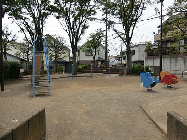 秋葉第四公園(秋葉第四公園まで350m)