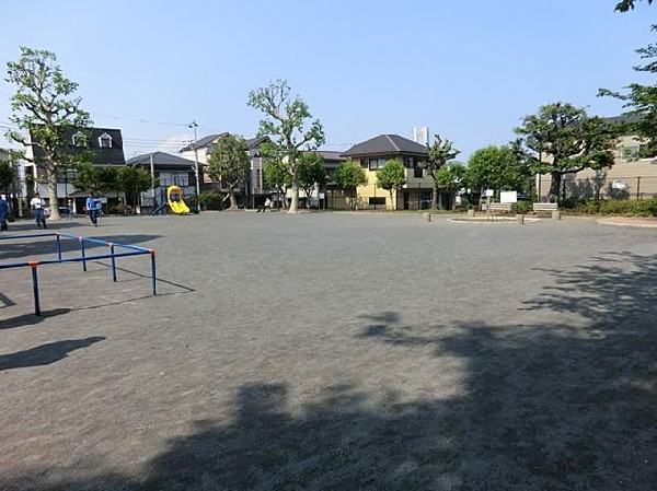 三春台公園(三春台公園まで450m)