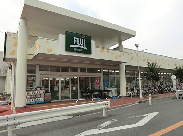 ＦＵＪＩ馬場店(ＦＵＪＩ馬場店まで1000m 大型スーパーも近くあり買物便利♪)