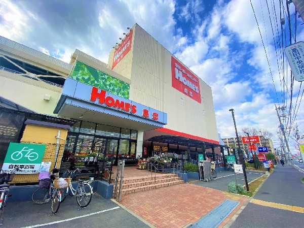 島忠ホームズ港北高田店(日用品、ペット用品、家電から建築資材まで何でもそろうホームセンターです。)