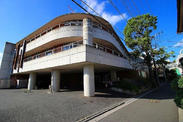 徳田病院(「内 科・呼吸器科・胃腸科・循環器科・小児科・放射線科（人工透析）」幅広い診療科目で受診出来ます  )