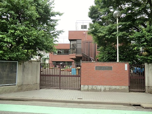 桜ケ丘幼稚園(キリスト教保育の幼稚園。一人ひとりの違いを尊重し、感謝の心を持つことを大切にしています  )