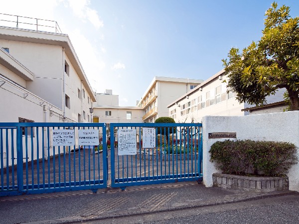 小平市立小平第一中学校